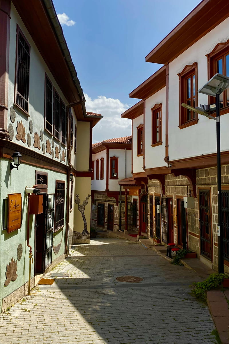 Gezilecek Yerler